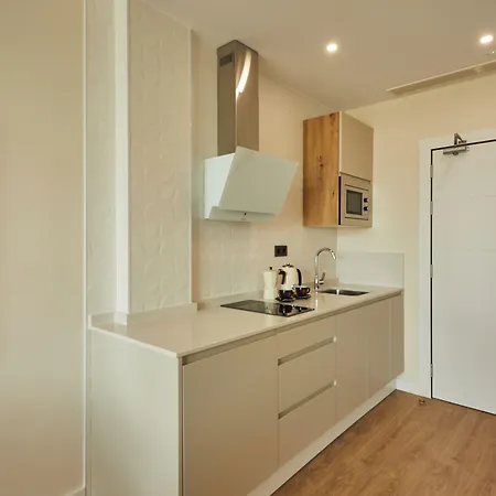 Silken Fontibre Iberia & 公寓式酒店