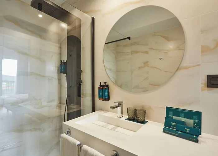 Silken Fontibre Iberia & Appart hôtel Nestares (Cantabria)